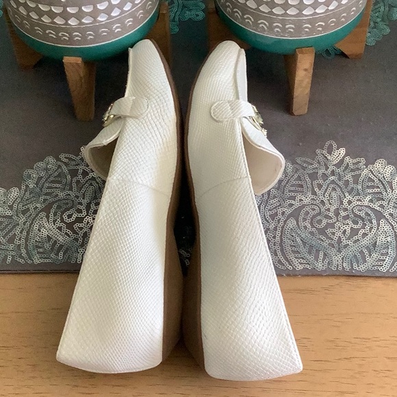 AK ANNE KLEIN iflex white - Picture 6 of 11